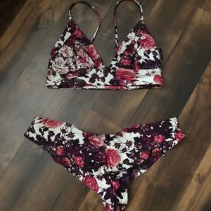 Boys + arrows top m bottom l